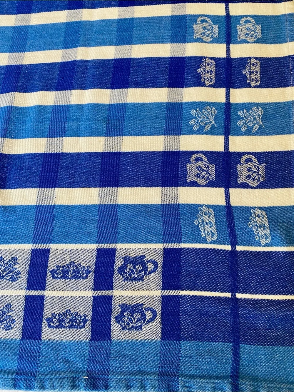 Vintage April Cornell Blue Teapot Tablecloth 46x46